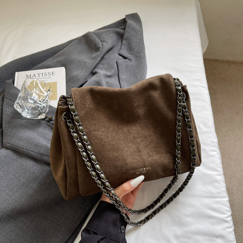 Τσάντα crossbody από σουέντ - αστικός μινιμαλιστικός στιλ; άνοιγμα με καπάκι; κρυφή τσέπη με φερμουάρ; θήκη για κινητό; επένδυση πολυεστέρα