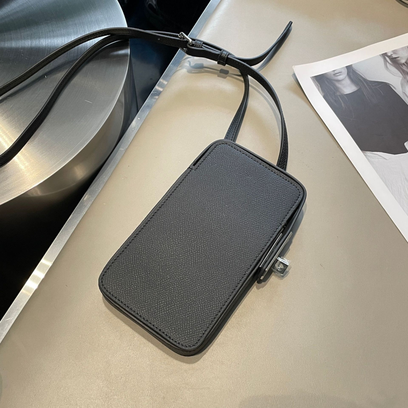 Crossbody torbica za mobitel od prave kože s otiskom dlana, kutijast oblik, zatvaranje zaklopkom