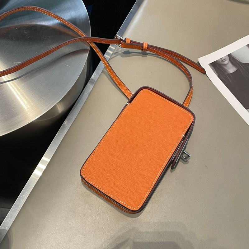 Crossbody torbica za mobitel od prave kože s otiskom dlana, kutijast oblik, zatvaranje zaklopkom