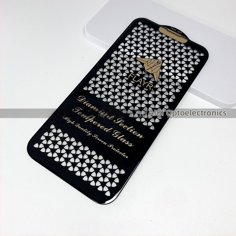 Kaljeno staklo zaštitnik zaslona za iPhone 17 Pro Max, potpuno prekrivanje, zaobljene ivice, dijamantno fasetirani dizajn