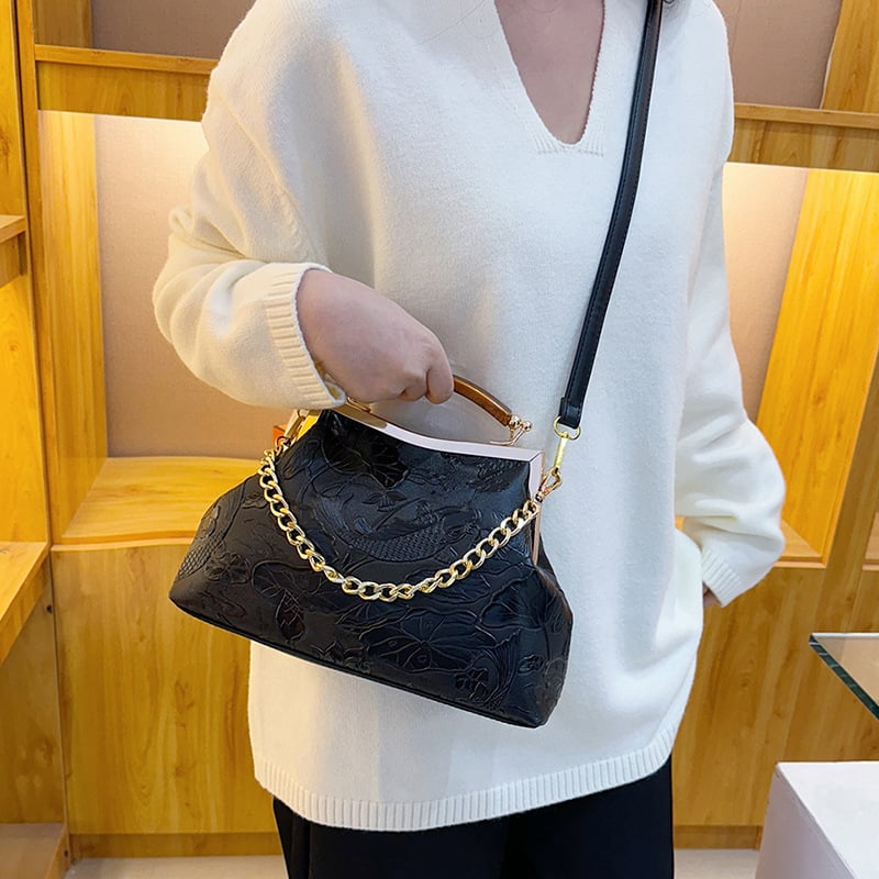 PU crossbody torba, horizontalnog kvadratnog oblika, zatvarač, poliesterska podstava, džep za mobitel, dvije naramenice, za svakodnevnu upotrebu