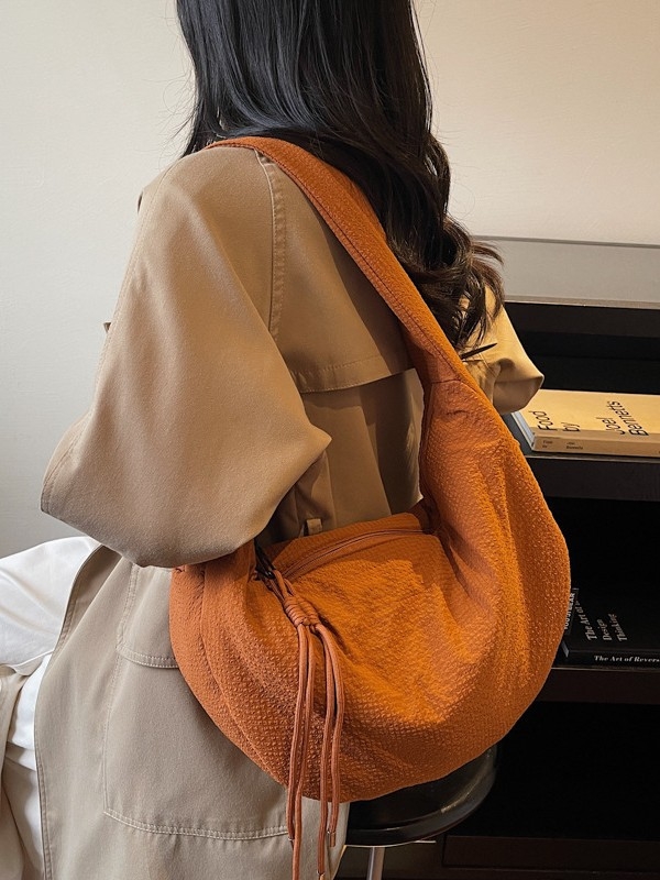 Dumpling torba od platna, oblik dumplinga, zatvaranje na zip, unutarnji džep s zipom i džep za telefon, poliester podstava