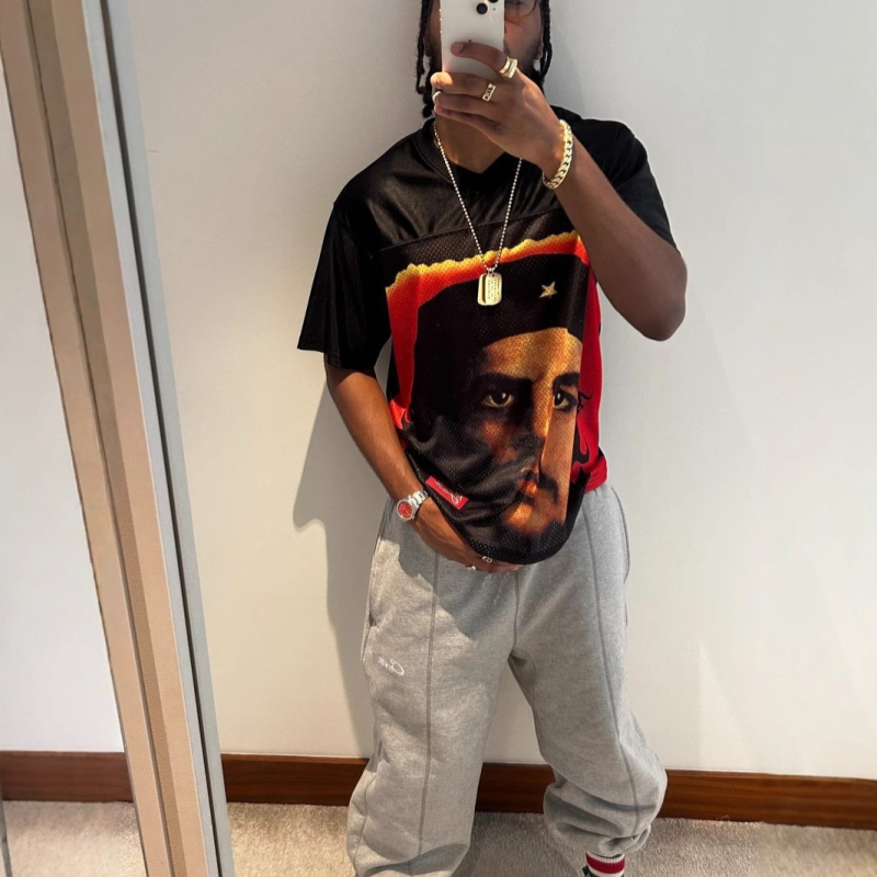 Férfi mindennapi pamutnadrág középmagas derekakkal, laza szabás, zsinóros záródás, őszi szezonra