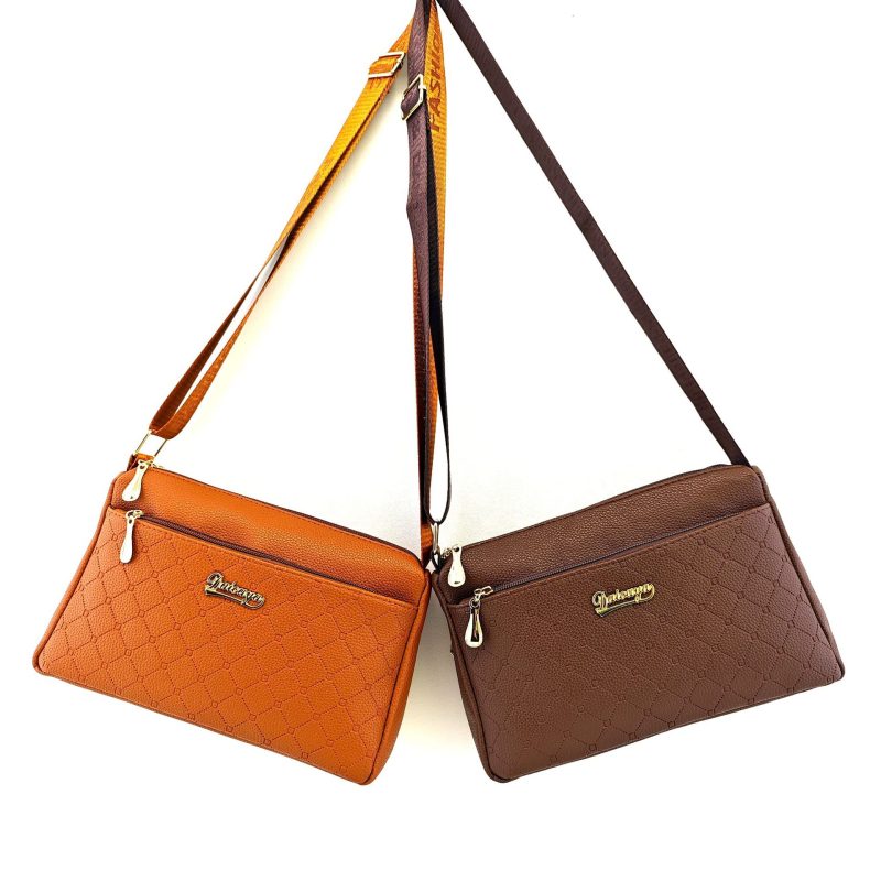 Deoia PU bőr crossbody táska Lychee textúrával, vízszintes négyzet alakú, cipzáras nyitás, belső zipzáras zseb és telefon zseb, egyrészes vállpánt