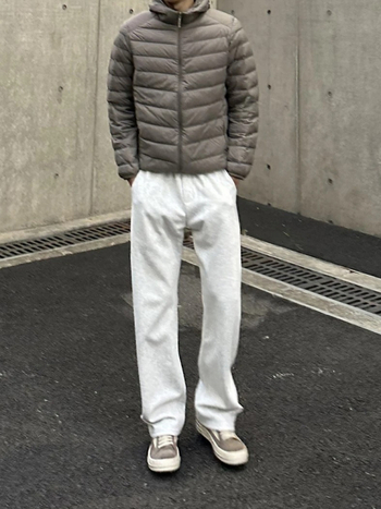 Téli fleece-lével bélelt férfi sportnadrág, egyenes szabás, közepesen magas derék, poliészter 31–50% arányban