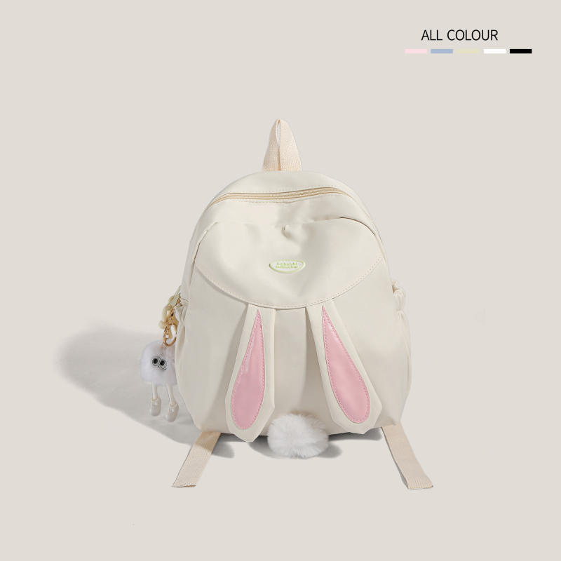 Uniszex iskolai hátizsák nyuszi mintával (anime); nejlon vízálló külső, görbe vállpántok, poliészter bélés, megjelenés nyár 2024