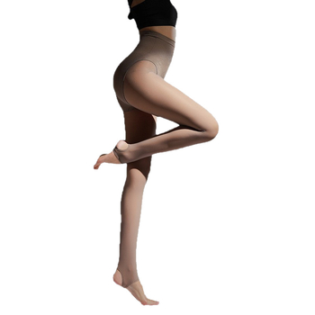 Nylon harisnya, vékony, egyszínű, láthatatlan felület, 70–80% nylon tartalom