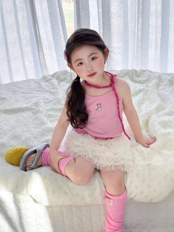 Детска рокля | Корейски стил, плисирана пола; Вискоза; Полиестер; Ниво на безопасност: Клас B; Полу-дълга пола