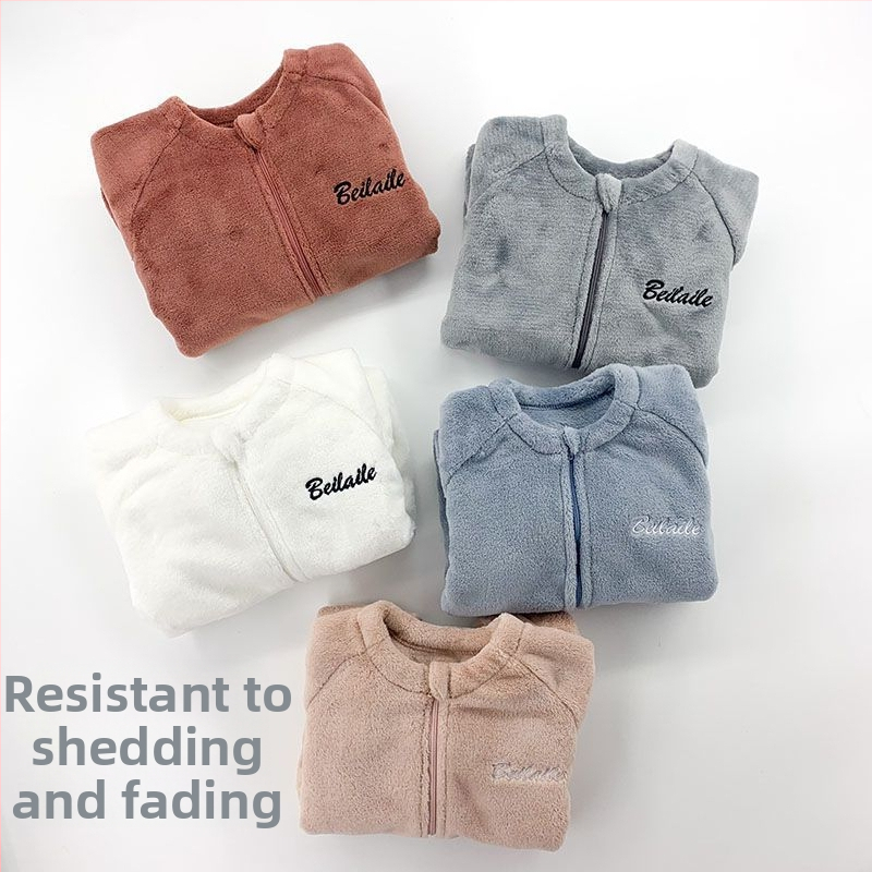 Детски цял гащеризон за спане от Corduroy, дебел зимен модел, за новородени до 1 година, безопасност клас B, издаден пролет 2025