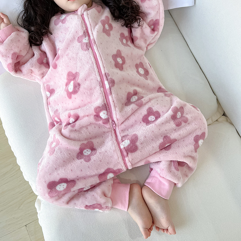 Zimski flanelni dječji onesie s motivom crtanog lika, stil spavaćeg vreća s odvojenim nogama, podstava od koralnog flisa