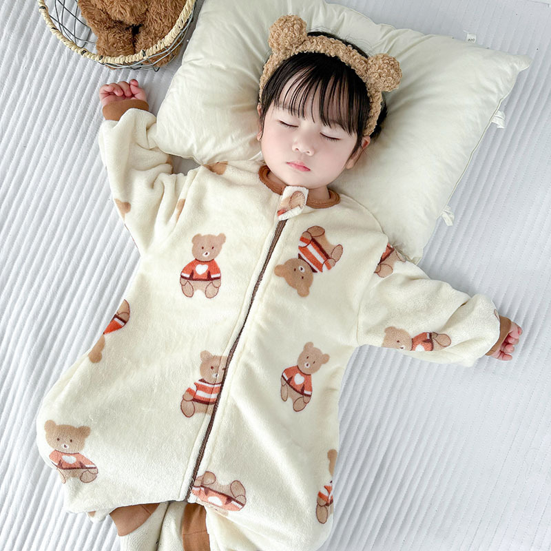 Zimski flanelni dječji onesie s motivom crtanog lika, stil spavaćeg vreća s odvojenim nogama, podstava od koralnog flisa