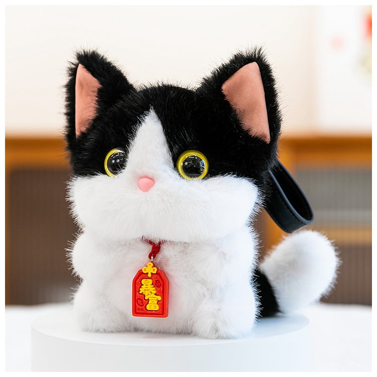 Плюшено бюро‑приятелче с ключодържател — котка, къса плюш, пълнеж PP памук, за възраст 14+