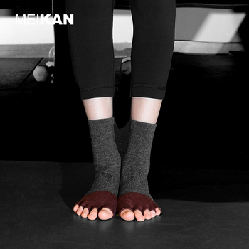 MEIKAN Ženske open-toe joga čarape, protuklizne, petoprstne, za pilates i fitness ples, 90–95% pamuk, pletene jednim iglom, 144 igle