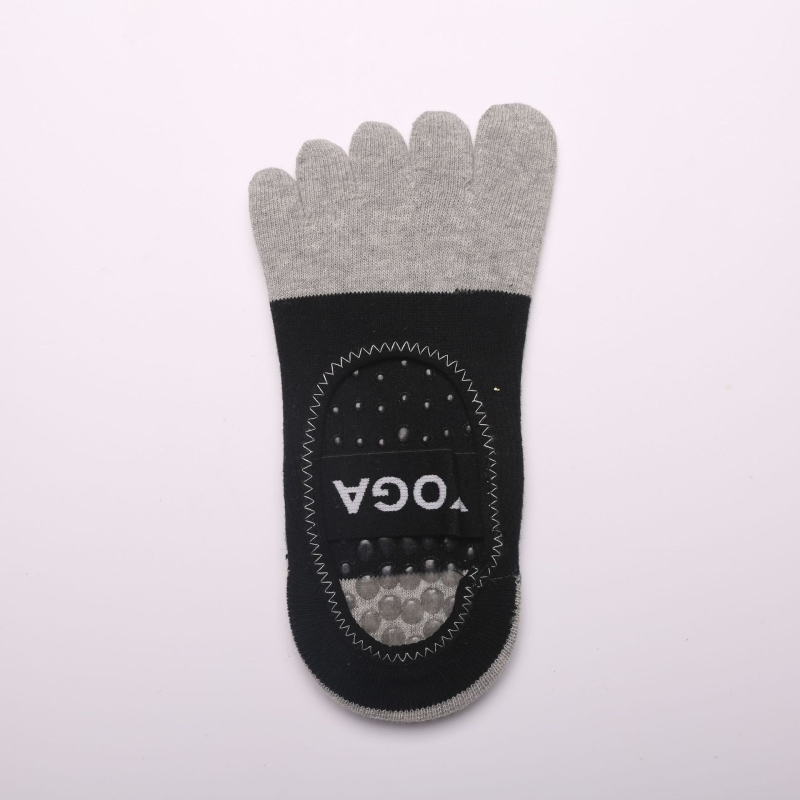 Ötujjas jóga zokni nyitott sarkú, csúszásmentes, pamut, nedvszívó, színben harmonizáló mintázat