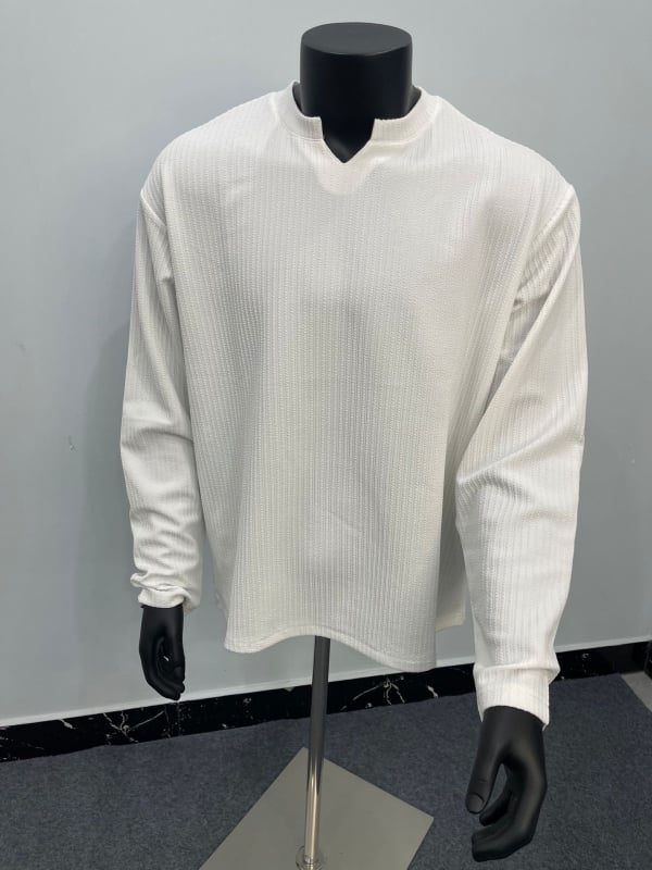 Férfi hosszú ujjú T-shirt kerek nyakkal, lazított szabás, egyszínű, poliészter 91–95%, tavasz–őszre