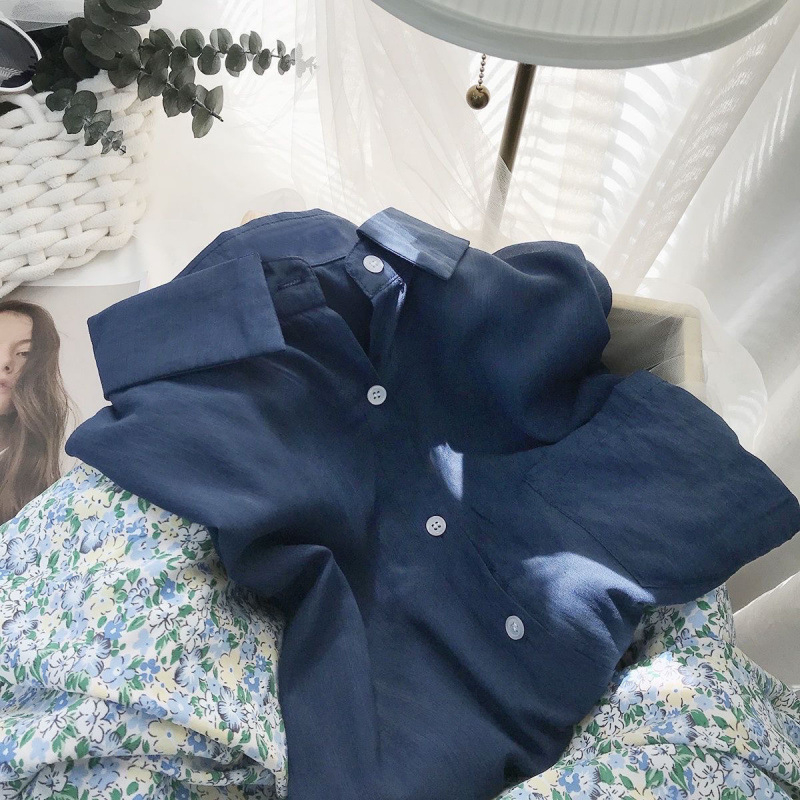 Košulja s Lyocell (Tencel) i Vinylon smjesom, širok kroj, košulja ovratnik, dugi rukavi, prednji otvor s kopčama