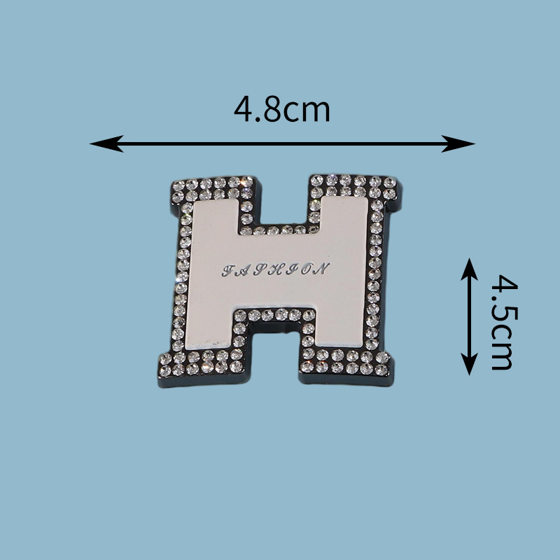 Fém cipőcsat • Modell: cipőcsat • Stílus: fényes, európai-amerikai divat • Márka: Precise Vision • Megfelelő cipő típusok: bőr cipő, csizma, magassarkú, egyéb • Termék kód: XK1369