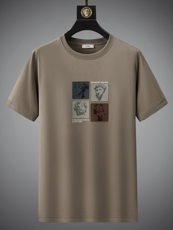 Muška slim-fit majica, prozračna pamuk‑poliesterska tkanina, kratkih rukava, okrugli izrez, otisak prirodnih krajolika