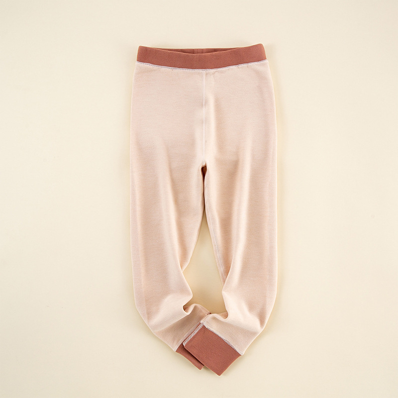 Kerti őszi–téli termo leggings, uniszex, belső melegítő, összetétel: 47,9% regenerált cellulóz, 44,1% akril, 8% elasztán, 3–8 év