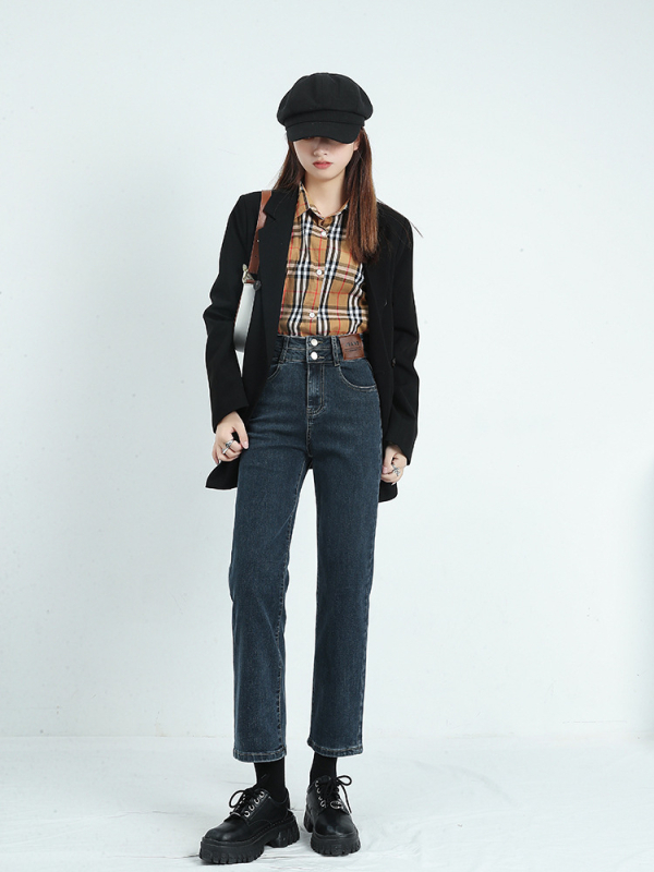 Ženske traperice — uski kroj, visokim pojasom, denim, 70–80% pamuka, Ice wash (urban stil) (denim; 70–80% pamuka; visok pojas; uski kroj)
