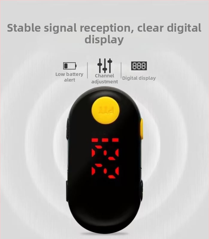 Walkie-Talkie s držačem za uho, 400-470 MHz, 22 kanala, doseg 1.5-3 km, izlazna snaga 0.5-3 W