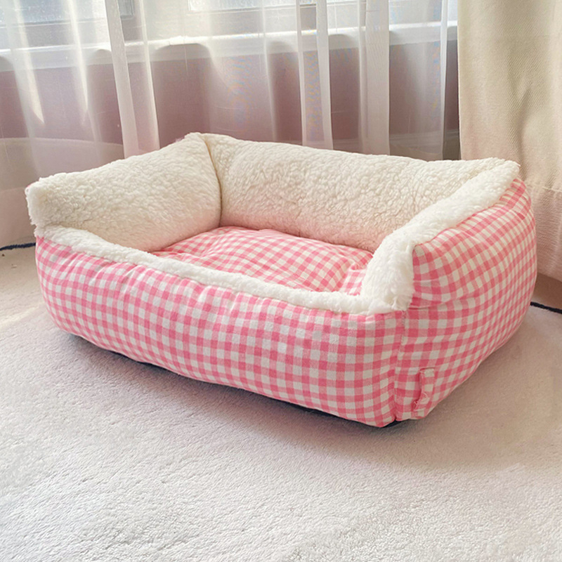 Специална котешка постелка за клетка, зимна топла платформа и котешко гнездо за сън, удебелена за зимата — плюш; Произход: Германия; Марка: Xinji; Миеща се; Монтаж: свободна инсталация