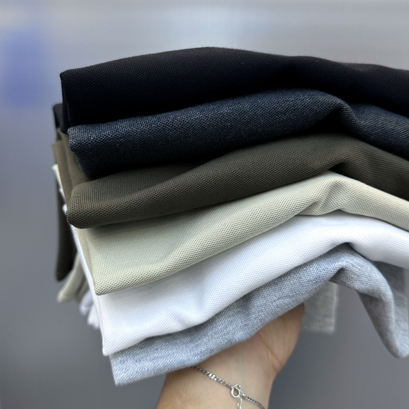 Muški polo majica kratkih rukava, jednostavan dizajn, jednobojni uzorak, Zhu Di mreža materijal, 65% pamuk, tiskanje i bojanje
