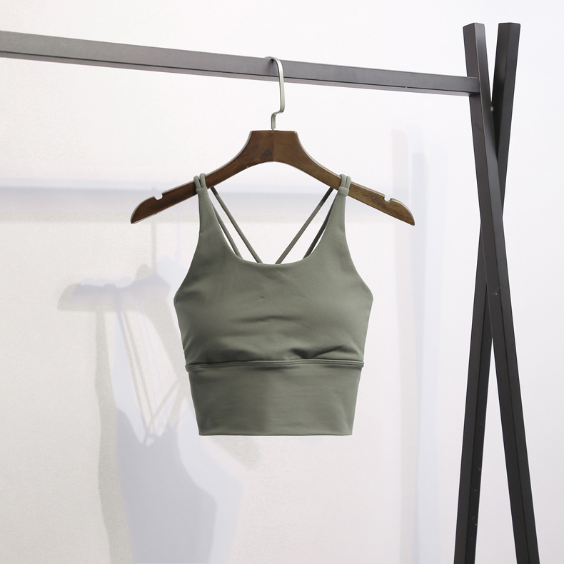 Αθλητικό σουτιέν-τοπ Lulu με επένδυση, βασικό ύφασμα 87% νάιλον, επένδυση 13% ελαστάνη, σταθερές διπλές τιράντες, πλήρες καλύμμα με λεπτά διαμορφωμένα cups, γρήγορο στέγνωμα, για τρέξιμο, γυμναστική, ποδηλασία, ορειβασία