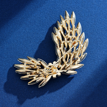 Брошка за жени - Ангелски криле, форма цветя, меден материал, електроплатиране, декоративна бижутерия