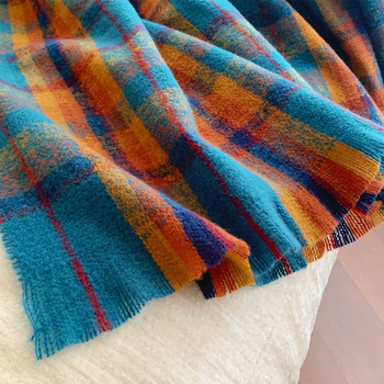 Дамски зимен шал, изкуствен кашмир, полиестер, каре модел, топло през зимата