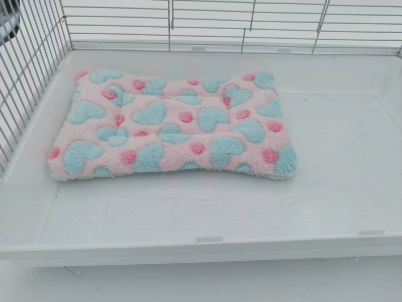 Gnijezdo podloga za hamstera – flanel, toplina za jesen i zimu