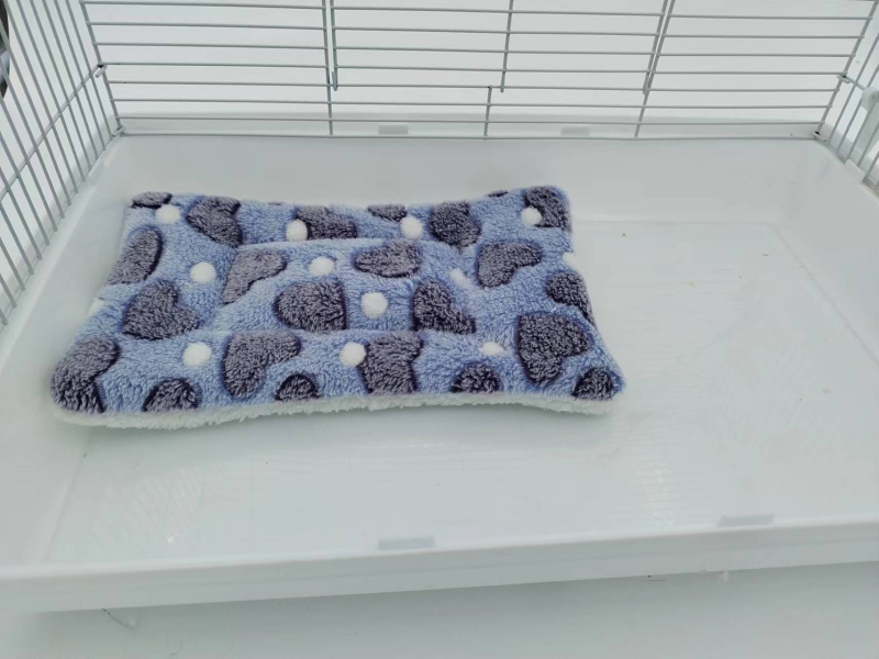 Gnijezdo podloga za hamstera – flanel, toplina za jesen i zimu