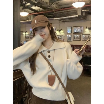 Női polo galléros pulóver viszkóz anyagból, lazított szabás, hosszú ujjú, utcai stílus