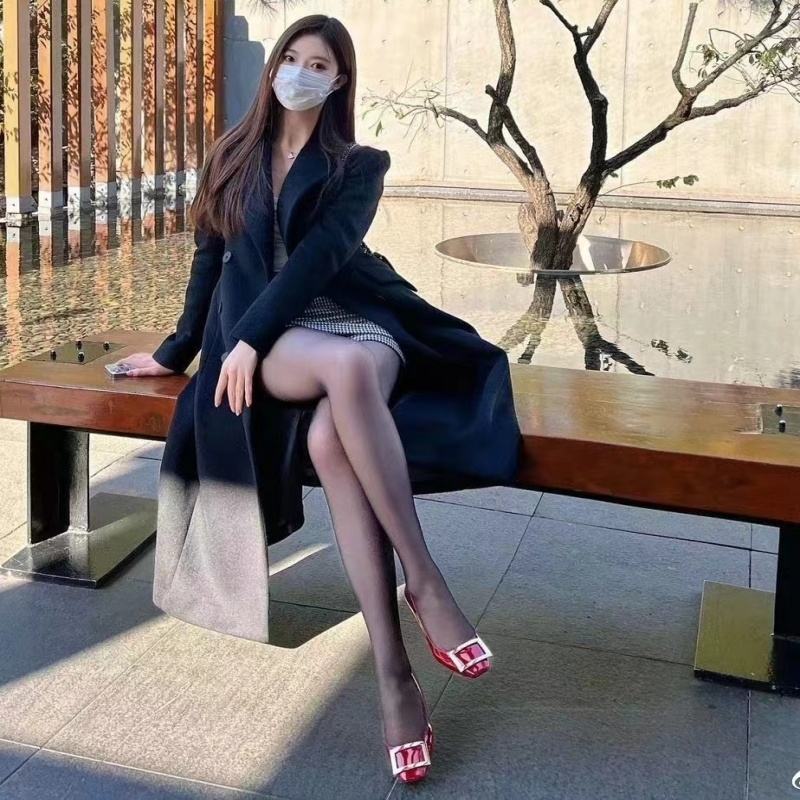 Дамски обувки с квадратна катарама, лакована кожа, квадратен нос, дебел ток 6–8 см, Slip-On, гумена подметка