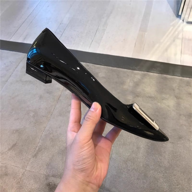 Дамски обувки с квадратна катарама, лакована кожа, квадратен нос, дебел ток 6–8 см, Slip-On, гумена подметка