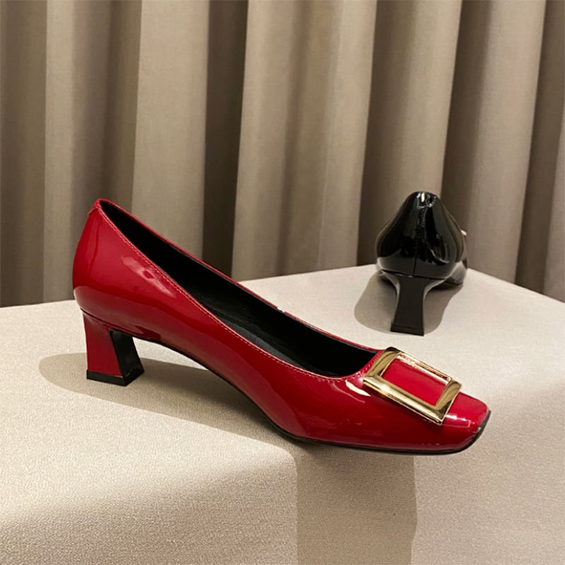 Дамски обувки с квадратна катарама, лакована кожа, квадратен нос, дебел ток 6–8 см, Slip-On, гумена подметка