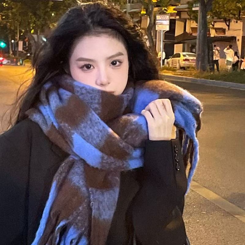 Шал от полиестер с каре, плътна тъкан, топъл, модел H25622