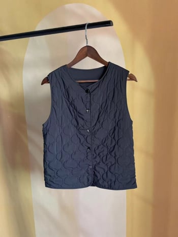 Елек без ръкави от 100% коприна Мулберри с подплата, лек и топъл, кръгло деколте, свободен силует, за есен-зима 2025