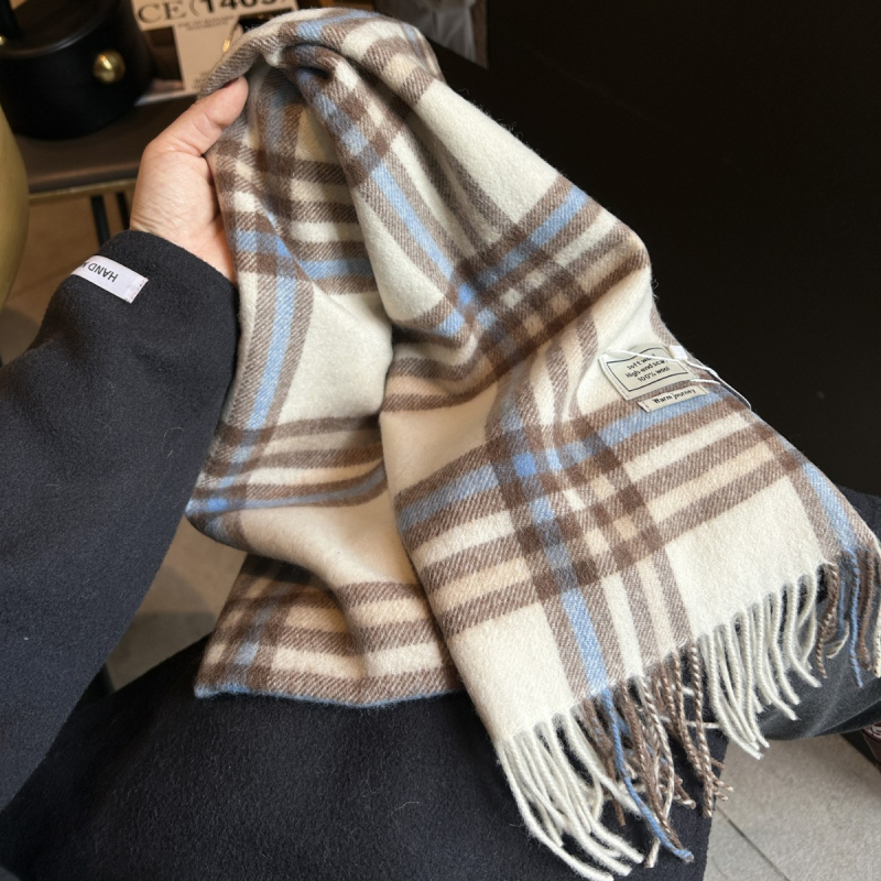 Шал от вълна с каре за жени — винтидж британски стил, каре шарка, топли през зимата, над 96% вълна