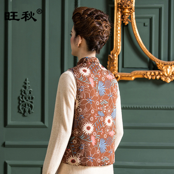 Жилет от полиестер с копринен пълнеж, ретро стил, полу-висока яка, геометричен модел