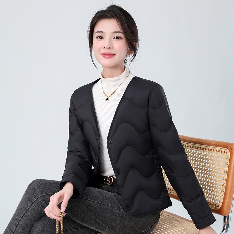 Ženska unutarnja podstava jakne s perjem, uski kroj, ultra kratka dužina, punilo: bijela pačja perja, tkanina chenille