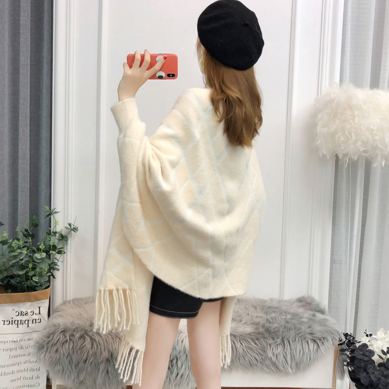 Cardigan od imitacije mink velveta, šal s resicama, jacquard, slobodan kroj, duga duljina