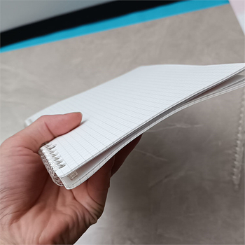 Μεταλλικός φάκελος με 26 οπές, διαφανές κλιπ, μεταλλικούς κύκλους και αξεσουάρ flip-binding – φάκελος καταγραφών