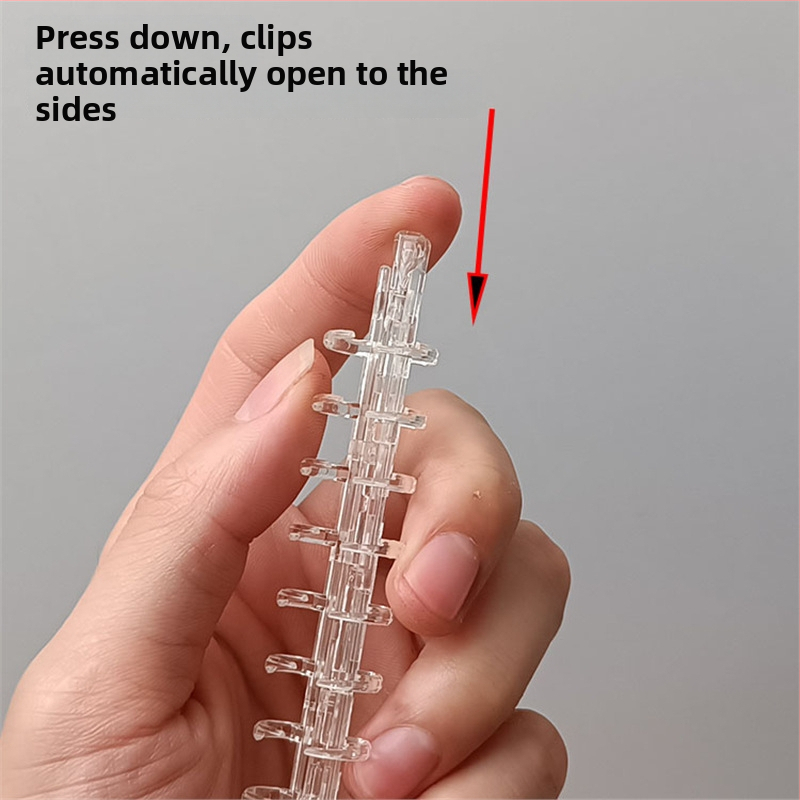 Μεταλλικός φάκελος με 26 οπές, διαφανές κλιπ, μεταλλικούς κύκλους και αξεσουάρ flip-binding – φάκελος καταγραφών