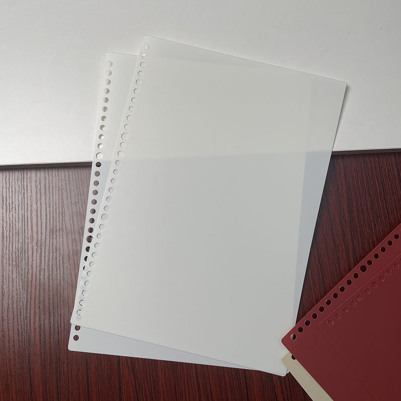 Μεταλλικός φάκελος με 26 οπές, διαφανές κλιπ, μεταλλικούς κύκλους και αξεσουάρ flip-binding – φάκελος καταγραφών