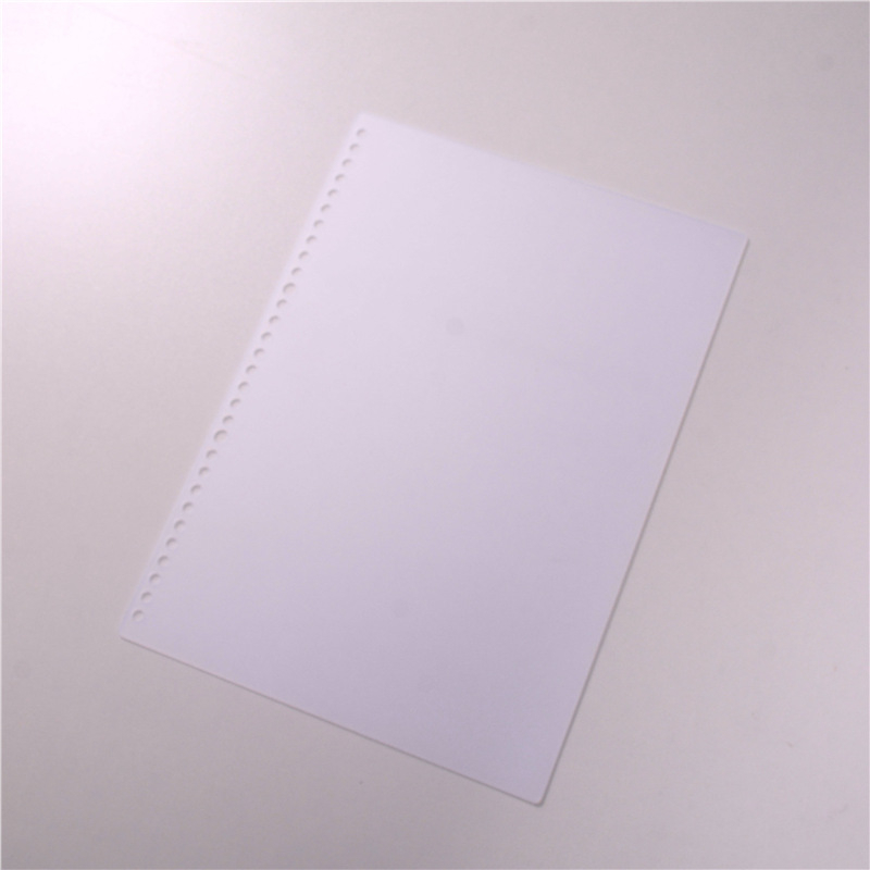 Μεταλλικός φάκελος με 26 οπές, διαφανές κλιπ, μεταλλικούς κύκλους και αξεσουάρ flip-binding – φάκελος καταγραφών