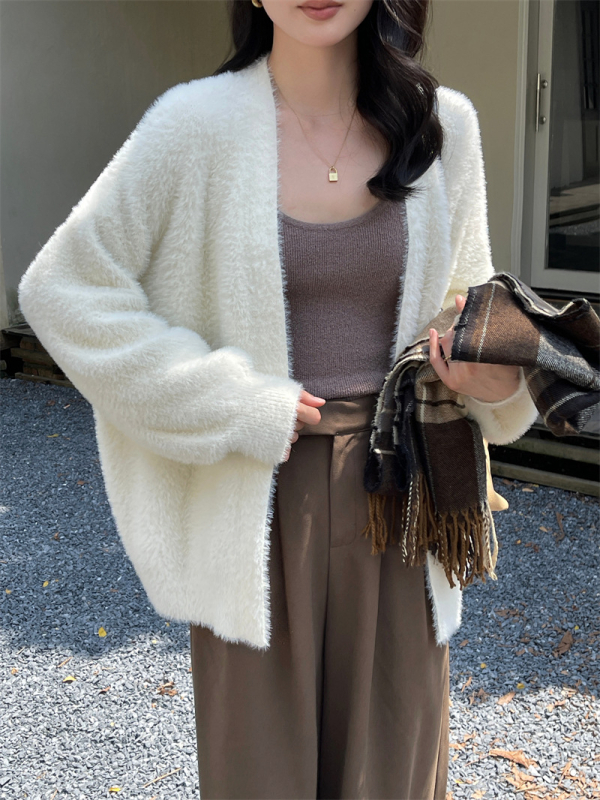 Cardigan od najlon smese, srednja debljina, udoban kroj, V-neck, dugi rukavi