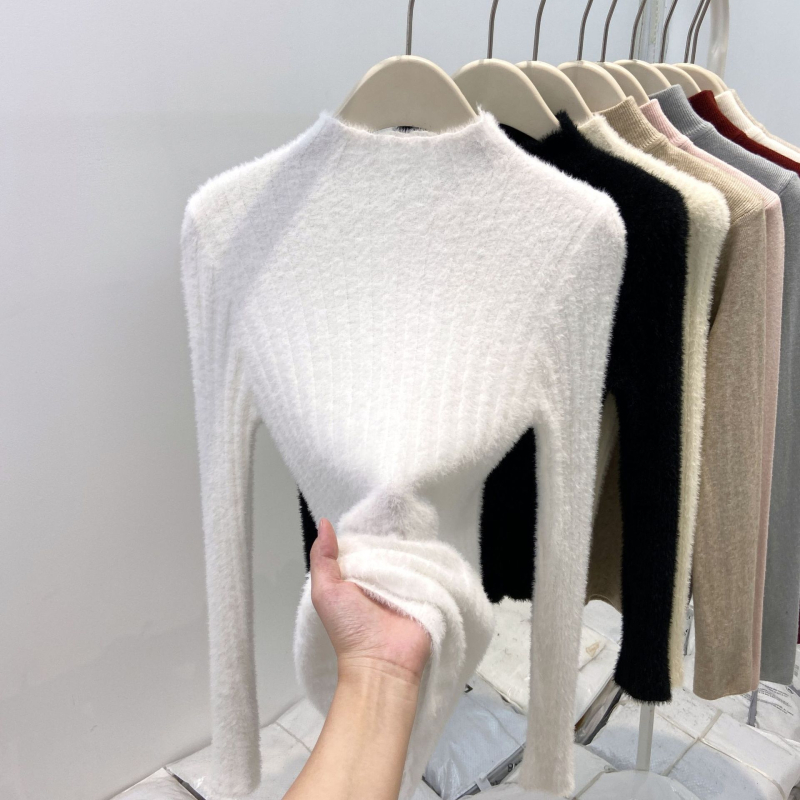 Slim-fit pleteni pulover od viskoze i poliestera s polovičnim visokim ovratnikom, dugim rukavima, jesen 2025