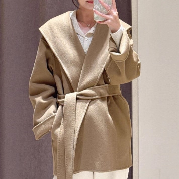 Ženski vuneni kaput, srednja duljina, dvostruko kopčanje, elegantan gradski stil