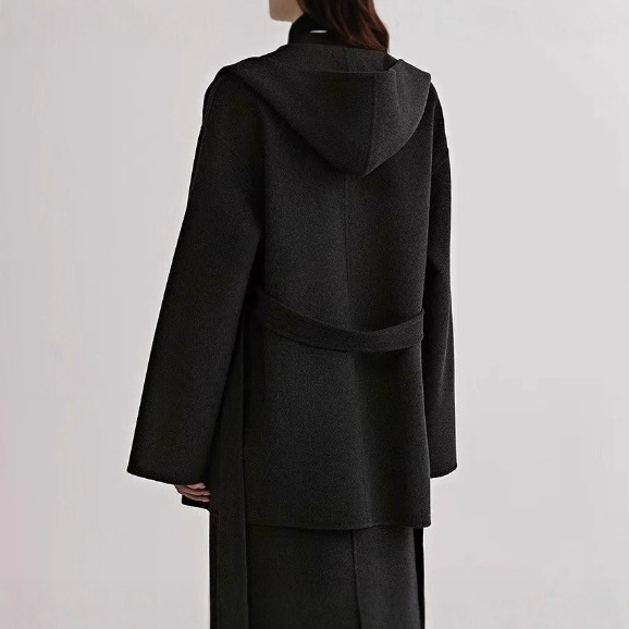 Ženski vuneni kaput, srednja duljina, dvostruko kopčanje, elegantan gradski stil
